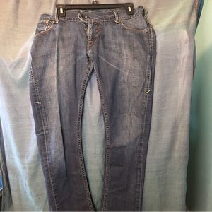 Levi’s Red line 7 M EUC . Straight leg